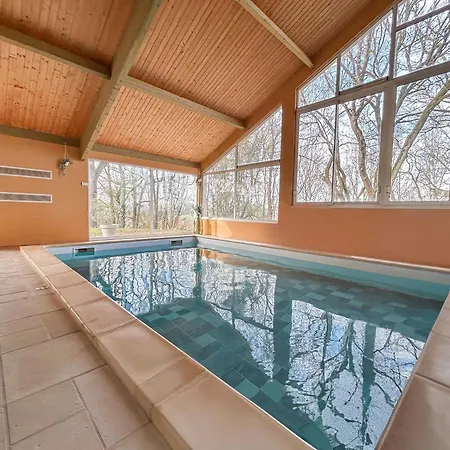 L'oree Des Buis, Piscine Privatisable Vouillé