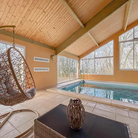 Dom wakacyjny L'oree Des Buis, Piscine Privatisable *