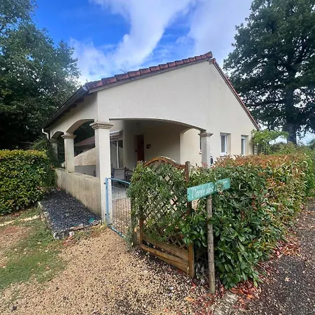 L'oree Des Buis, Piscine Privatisable 度假居